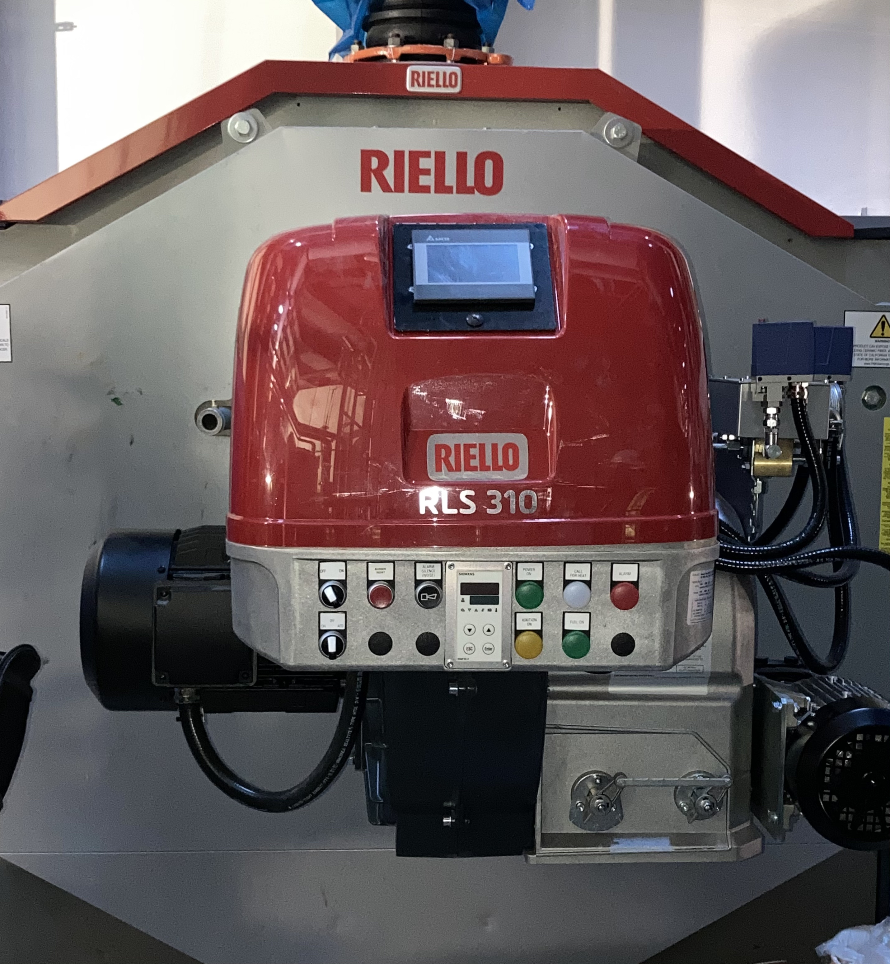 AHS-CCC Riello RTC-10000 &
RLS-310-E Burner,
10,000,000Btu Input